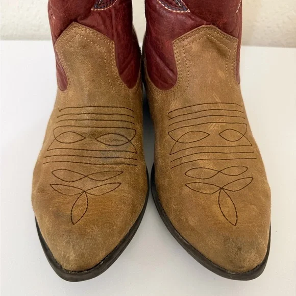 Coconuts Gaucho red faux leather cowboy western boots size 9 - Picture 4 of 7